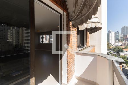 Apartamento à venda com 220m², 4 quartos e 3 vagas Apartamento à venda com 220m², 4 quartos e 3 vagasVaranda da Sala