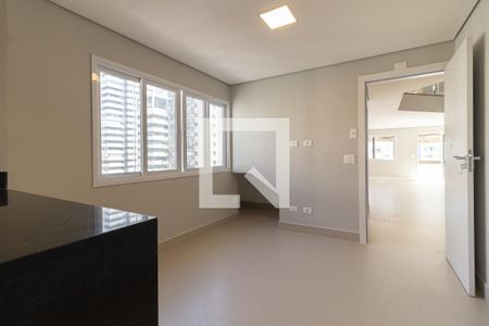 Apartamento à venda com 220m², 4 quartos e 3 vagas Apartamento à venda com 220m², 4 quartos e 3 vagasCozinha