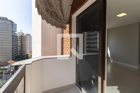 Apartamento à venda com 220m², 4 quartos e 3 vagas Apartamento à venda com 220m², 4 quartos e 3 vagasVaranda da Sala