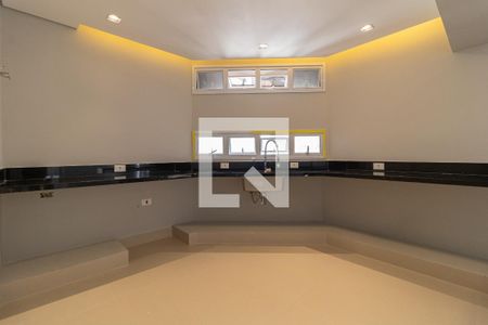 Apartamento à venda com 220m², 4 quartos e 3 vagas Apartamento à venda com 220m², 4 quartos e 3 vagasCozinha