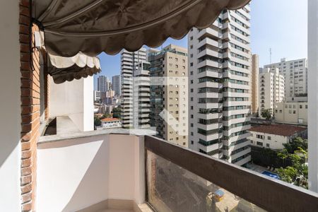 Apartamento à venda com 220m², 4 quartos e 3 vagas Apartamento à venda com 220m², 4 quartos e 3 vagasVaranda da Sala