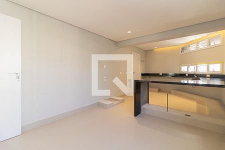 Apartamento à venda com 220m², 4 quartos e 3 vagas Apartamento à venda com 220m², 4 quartos e 3 vagasCozinha