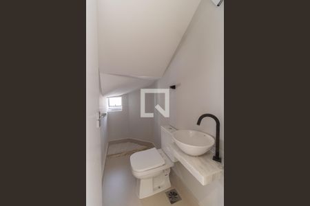 Apartamento à venda com 220m², 4 quartos e 3 vagas Apartamento à venda com 220m², 4 quartos e 3 vagasLavabo