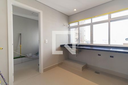 Apartamento à venda com 220m², 4 quartos e 3 vagas Apartamento à venda com 220m², 4 quartos e 3 vagasLavanderia