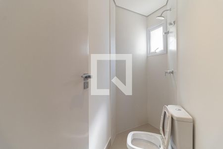 Apartamento à venda com 220m², 4 quartos e 3 vagas Apartamento à venda com 220m², 4 quartos e 3 vagasBanheiro de Serviço