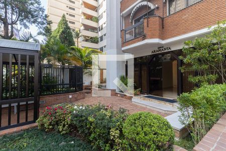Apartamento à venda com 220m², 4 quartos e 3 vagas Apartamento à venda com 220m², 4 quartos e 3 vagasJardim