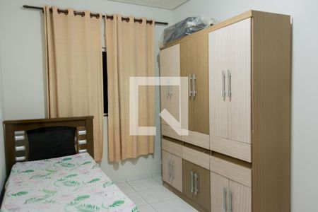 Casa à venda com 280m², 3 quartos e 2 vagas Casa à venda com 280m², 3 quartos e 2 vagasQuarto 2