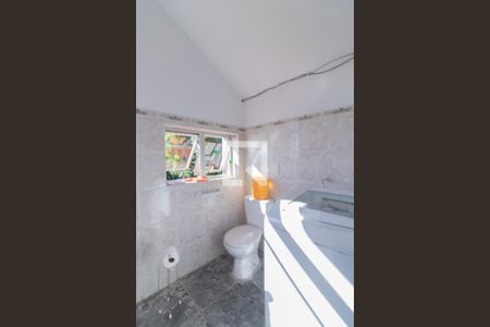 Casa à venda com 450m², 5 quartos e 3 vagas Casa à venda com 450m², 5 quartos e 3 vagasBanheiro do Quarto 1