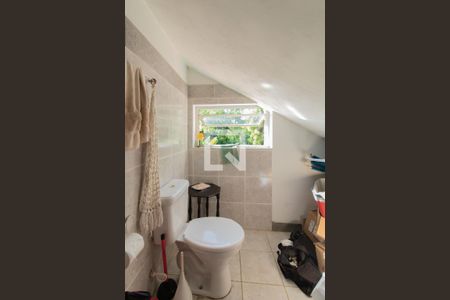 Casa à venda com 450m², 5 quartos e 3 vagas Casa à venda com 450m², 5 quartos e 3 vagasBanheiro do Quarto 1