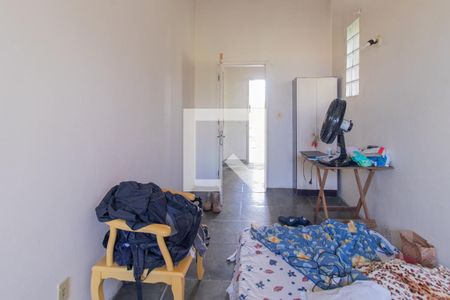 Casa à venda com 450m², 5 quartos e 3 vagas Casa à venda com 450m², 5 quartos e 3 vagasQuarto 5