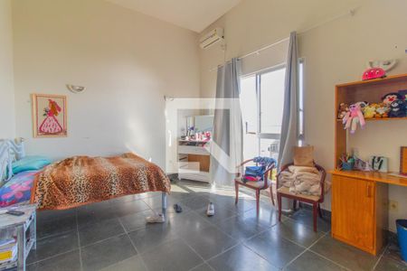 Casa à venda com 450m², 5 quartos e 3 vagas Casa à venda com 450m², 5 quartos e 3 vagasQuarto 2