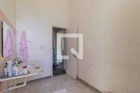 Casa à venda com 450m², 5 quartos e 3 vagas Casa à venda com 450m², 5 quartos e 3 vagasBanheiro 1 Corredor