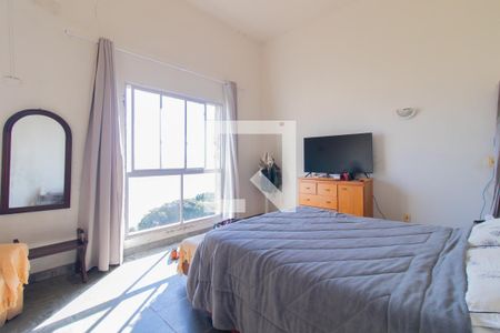 Casa à venda com 450m², 5 quartos e 3 vagas Casa à venda com 450m², 5 quartos e 3 vagasQuarto 3