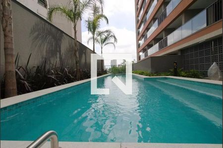 Studio à venda com 24m², 1 quarto e sem vagaPiscina