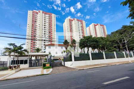 Apartamento à venda com 80m², 3 quartos e 2 vagasFachada do Condomínio