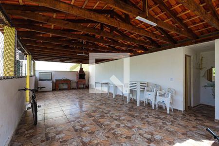 Apartamento para alugar com 50m², 2 quartos e 1 vaga Apartamento para alugar com 50m², 2 quartos e 1 vagaÁrea comum - Salão de festas / churrasqueira