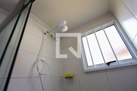 Apartamento para alugar com 50m², 2 quartos e 1 vaga Apartamento para alugar com 50m², 2 quartos e 1 vagaBanheiro - detalhes