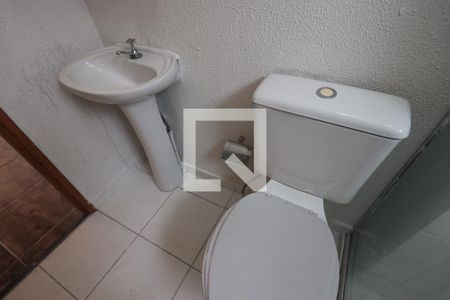 Apartamento para alugar com 50m², 2 quartos e 1 vaga Apartamento para alugar com 50m², 2 quartos e 1 vagaBanheiro - detalhes