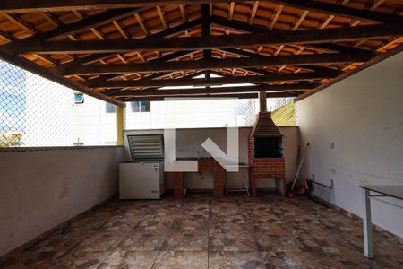 Apartamento para alugar com 50m², 2 quartos e 1 vaga Apartamento para alugar com 50m², 2 quartos e 1 vagaÁrea comum - Salão de festas / churrasqueira