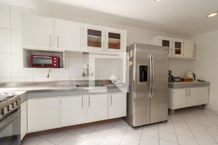 Apartamento à venda com 175m², 3 quartos e 2 vagas Apartamento à venda com 175m², 3 quartos e 2 vagasCozinha