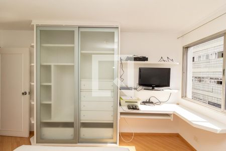 Apartamento à venda com 175m², 3 quartos e 2 vagas Apartamento à venda com 175m², 3 quartos e 2 vagasQuarto2