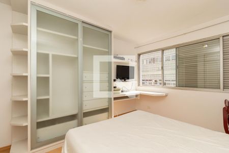 Apartamento à venda com 175m², 3 quartos e 2 vagas Apartamento à venda com 175m², 3 quartos e 2 vagasQuarto2