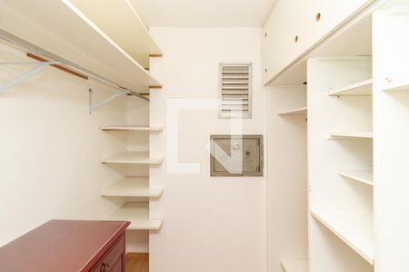 Apartamento à venda com 175m², 3 quartos e 2 vagas Apartamento à venda com 175m², 3 quartos e 2 vagasSuite