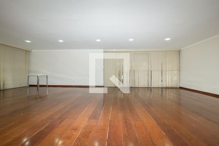 Apartamento à venda com 175m², 3 quartos e 2 vagas Apartamento à venda com 175m², 3 quartos e 2 vagasÁrea comum