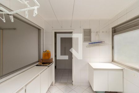 Apartamento à venda com 175m², 3 quartos e 2 vagas Apartamento à venda com 175m², 3 quartos e 2 vagasLavanderia