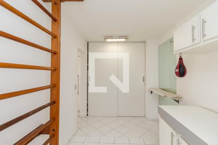 Apartamento à venda com 175m², 3 quartos e 2 vagas Apartamento à venda com 175m², 3 quartos e 2 vagasÁrea de Serviço