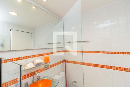 Apartamento à venda com 175m², 3 quartos e 2 vagas Apartamento à venda com 175m², 3 quartos e 2 vagasBanheiro 1