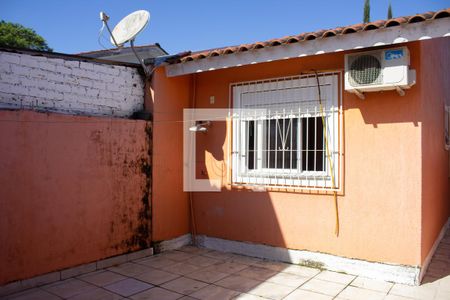 Casa para alugar com 50m², 2 quartos e 2 vagas Casa para alugar com 50m², 2 quartos e 2 vagasPátio