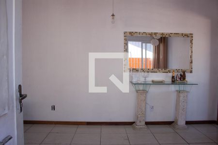 Casa para alugar com 50m², 2 quartos e 2 vagas Casa para alugar com 50m², 2 quartos e 2 vagasSala