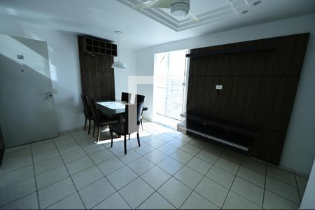 Sala  de apartamento para alugar com 3 quartos, 70m² em Jardim Maria Inês, Aparecida de Goiânia