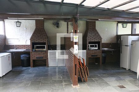 Apartamento para alugar com 63m², 2 quartos e 1 vagaÁrea comum - Churrasqueira