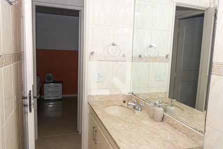 Apartamento para alugar com 63m², 2 quartos e 1 vagaBanheiro
