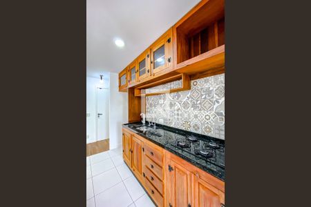 Apartamento à venda com 77m², 2 quartos e 1 vagaCozinha