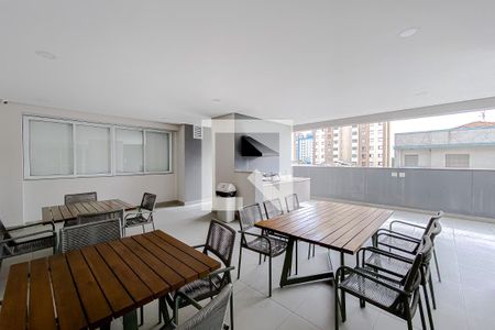 Apartamento à venda com 77m², 2 quartos e 1 vagaÁrea comum