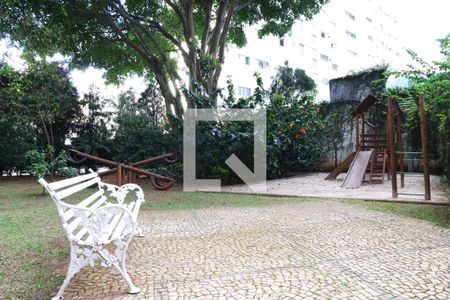 Apartamento para alugar com 200m², 3 quartos e 1 vagaÁrea comum - Playground