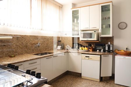 Apartamento para alugar com 200m², 3 quartos e 1 vagaCozinha