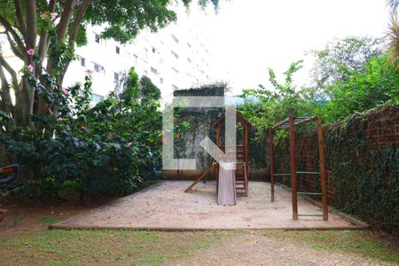 Apartamento para alugar com 200m², 3 quartos e 1 vagaÁrea comum - Playground