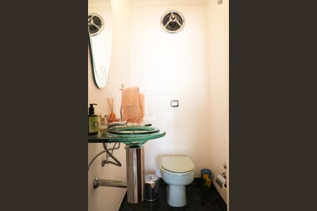 Apartamento para alugar com 200m², 3 quartos e 1 vagaLavabo