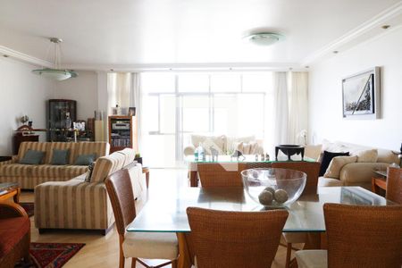 Sala de apartamento para alugar com 3 quartos, 200m² em Vila Buarque, São Paulo