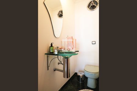 Apartamento para alugar com 200m², 3 quartos e 1 vagaLavabo