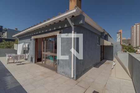 Apartamento à venda com 240m², 4 quartos e 1 vaga Apartamento à venda com 240m², 4 quartos e 1 vagaTerraço