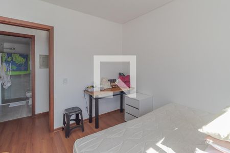 Apartamento à venda com 240m², 4 quartos e 1 vaga Apartamento à venda com 240m², 4 quartos e 1 vagaQuarto 2