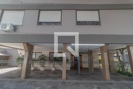 Apartamento à venda com 240m², 4 quartos e 1 vaga Apartamento à venda com 240m², 4 quartos e 1 vagaFachada