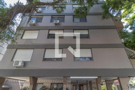 Apartamento à venda com 240m², 4 quartos e 1 vaga Apartamento à venda com 240m², 4 quartos e 1 vagaFachada