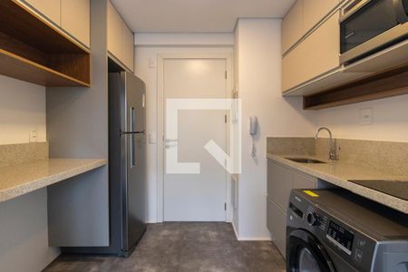 Cozinha de kitnet/studio para alugar com 1 quarto, 27m² em Vila Nova Conceição, São Paulo