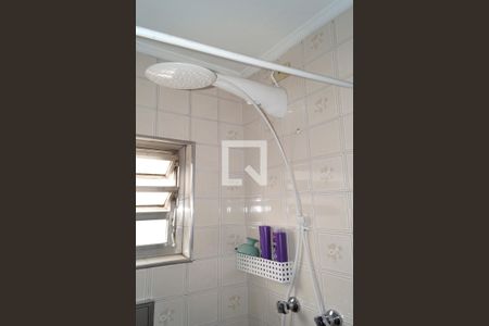 Casa para alugar com 120m², 2 quartos e 1 vaga Casa para alugar com 120m², 2 quartos e 1 vagaBanheiro